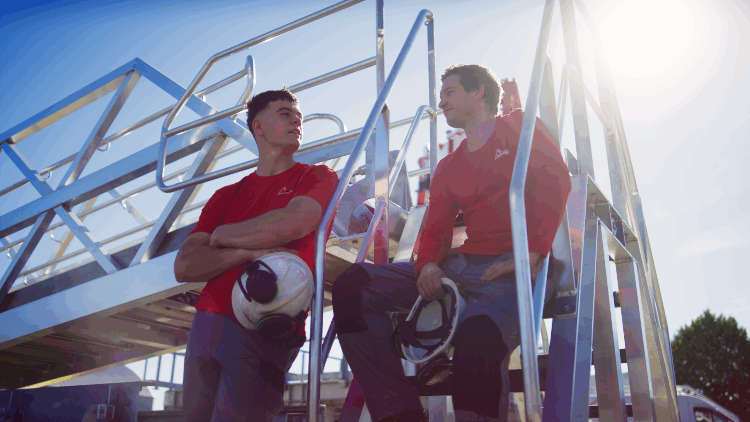 medewerkers Delmeco Projecten aan het werk